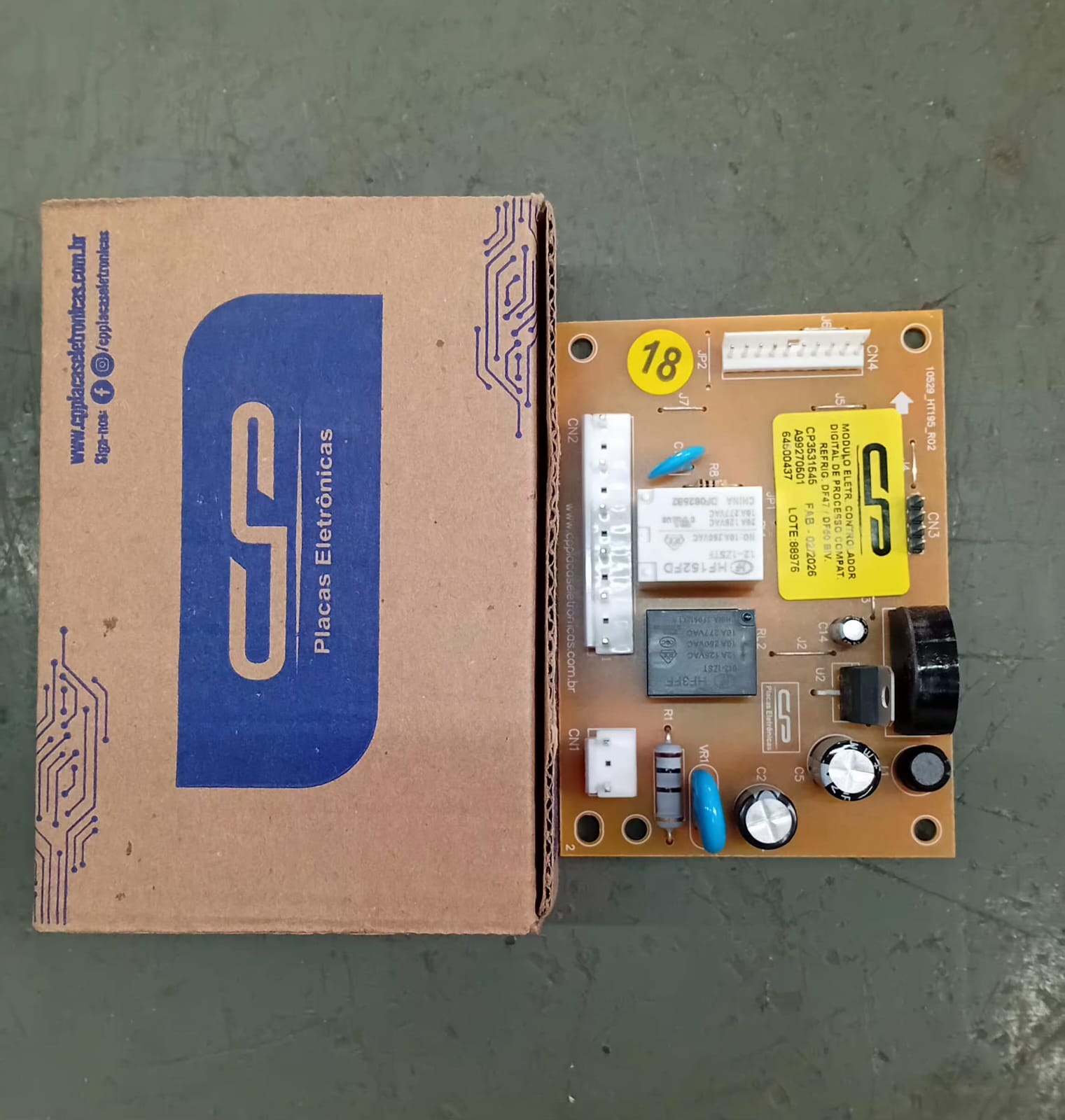 Plaqueta de heladera no frost Electrolux DF47/DF50 (64500437)