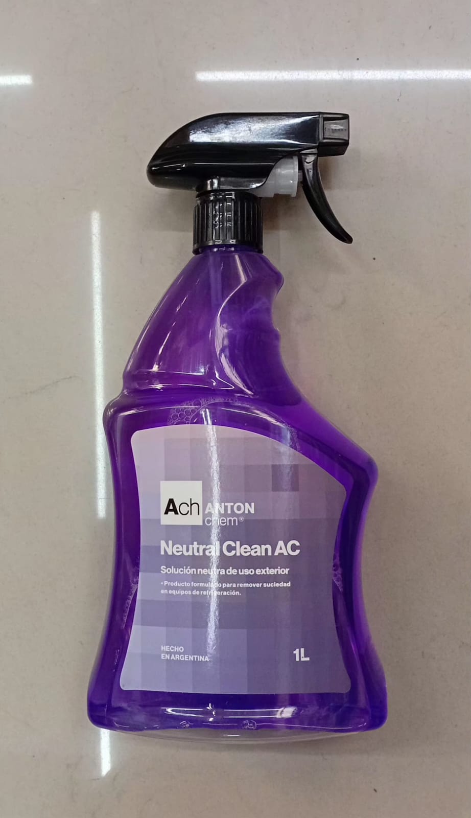 Liquido para remover suciedad en equipos de refrigeracion