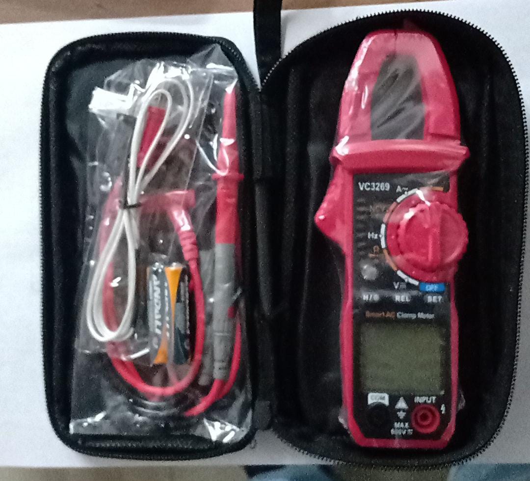 Pinza amperométrica con capacímetro y temperatura (modelo VC 3269)