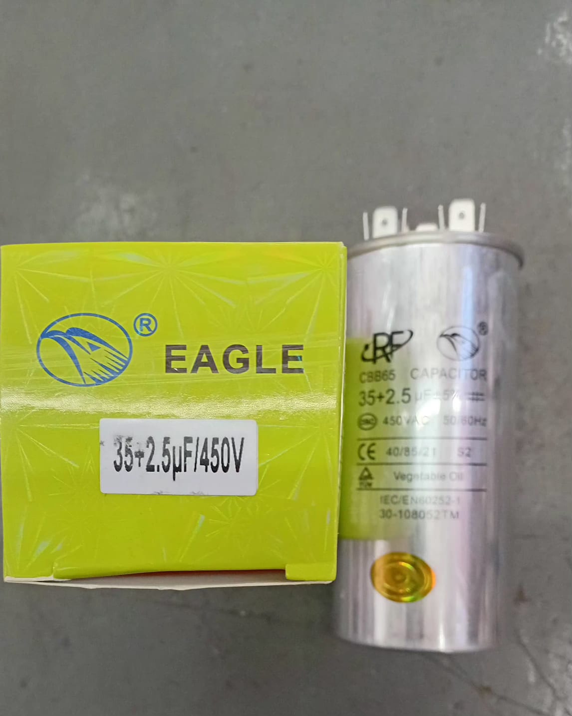 Capacitor dual 35+2.5 mf x 450 v Eagle