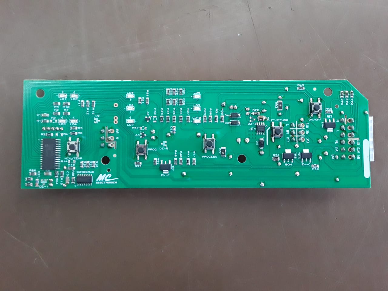 Plaqueta Gafa 6000/6100/7000 Electrolux 3 contactos