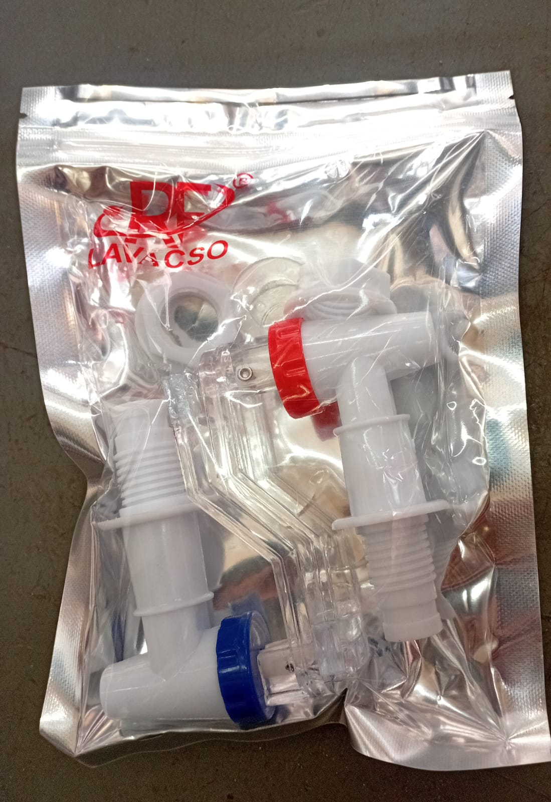 Juego de canillas de dispenser